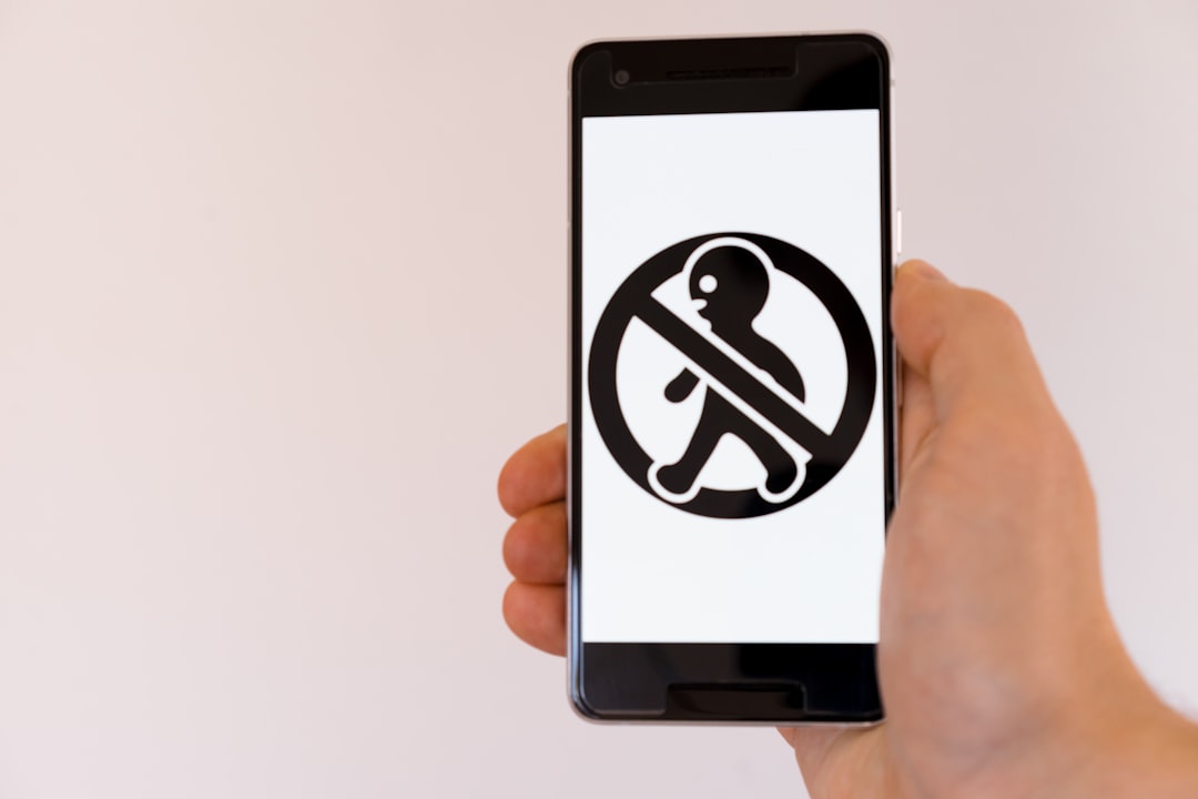 smartphone security warning icon