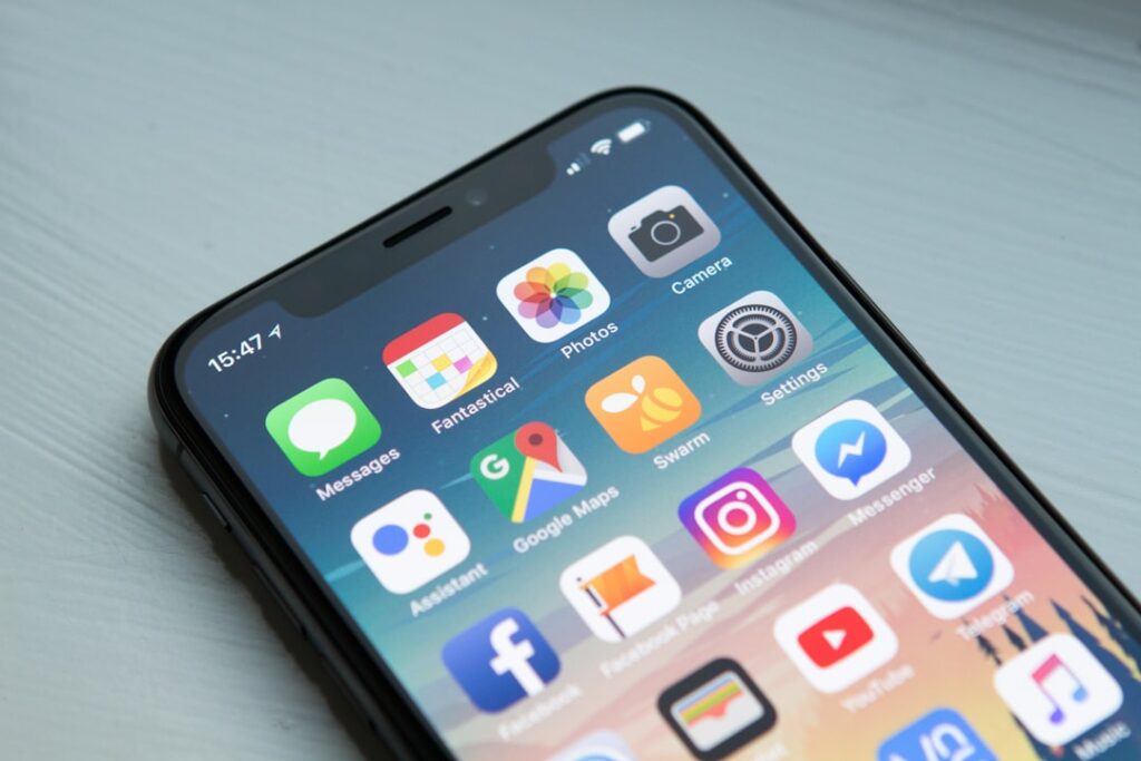 smartphone apps comparison table
