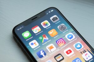 smartphone apps comparison table