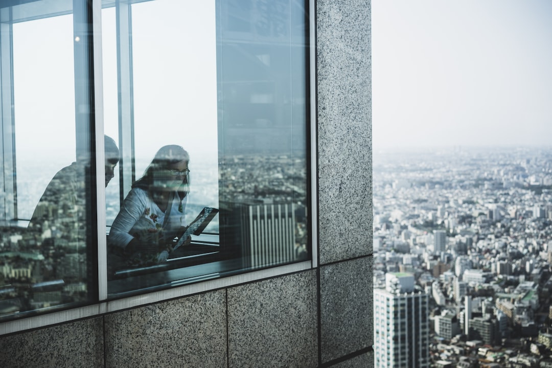 office workers tokyo statistics chart