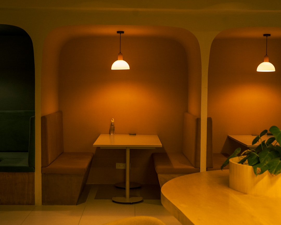 private booth dating event