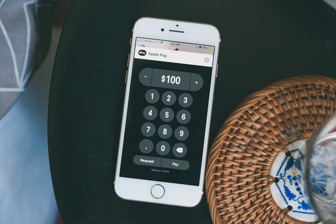 comparing prices smartphone calculator