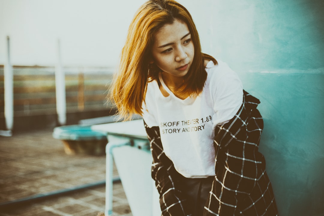 natural light portrait outdoor woman
