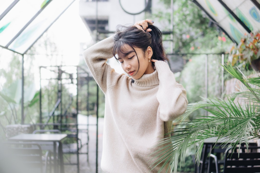 japanese woman cafe thinking