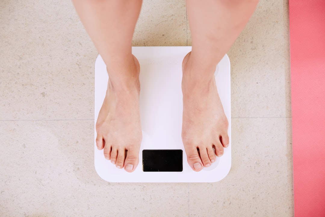 weighing pros cons concept