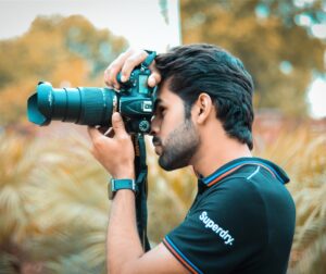 professional photographer portrait shoot outdoor