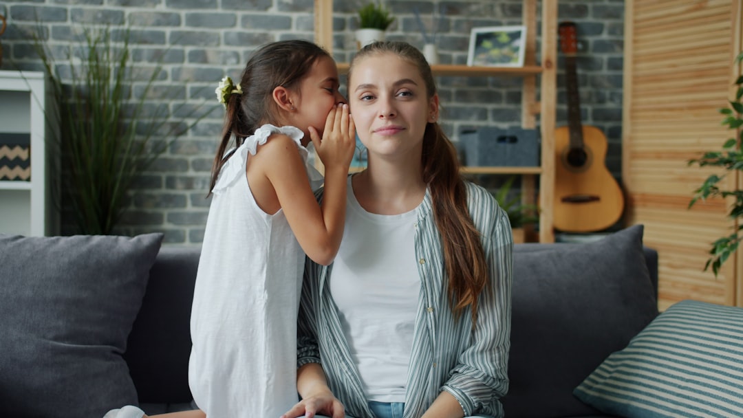 mother daughter conversation home