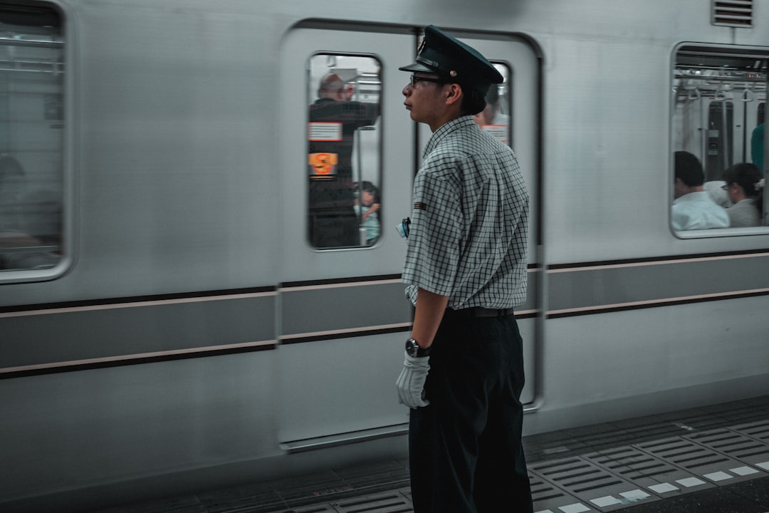 japanese man smartphone matching app