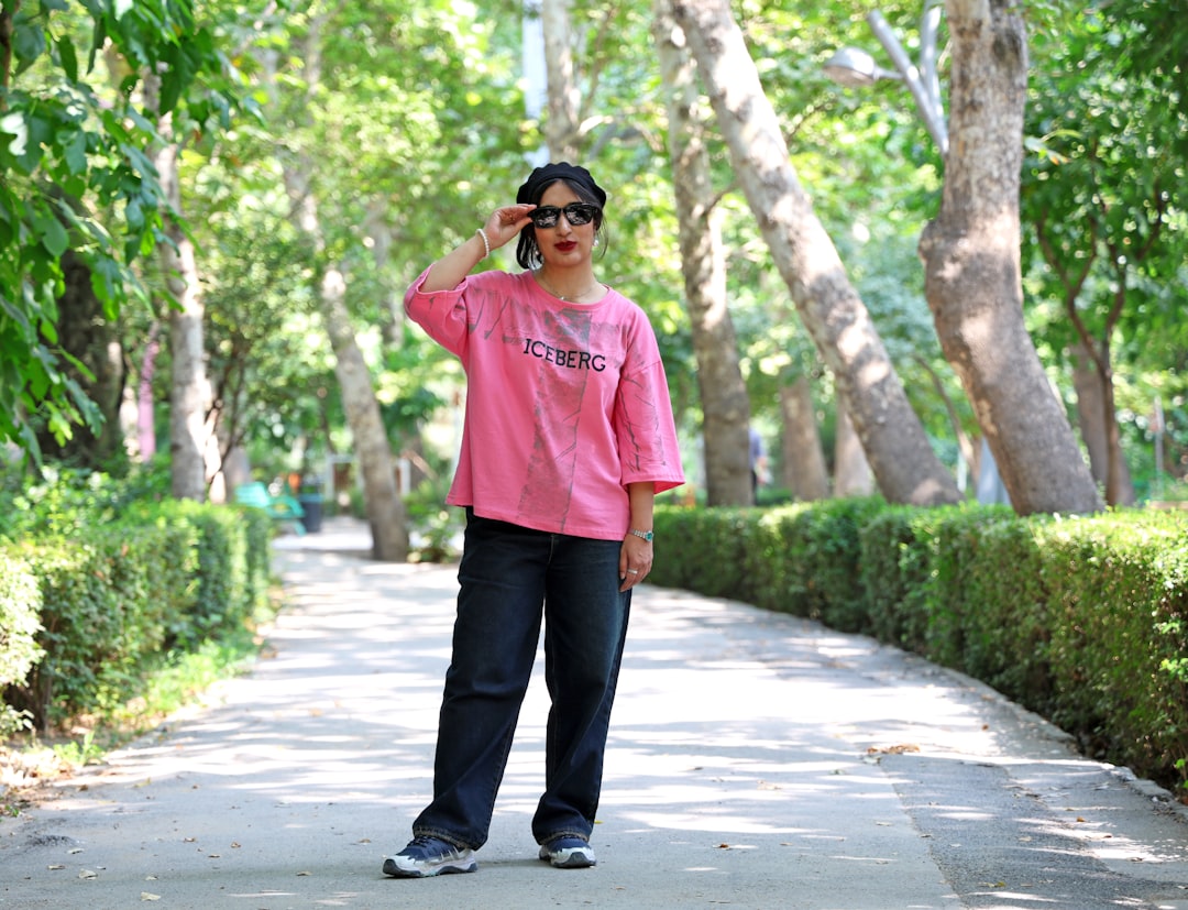 men casual outfit outdoor park natural light