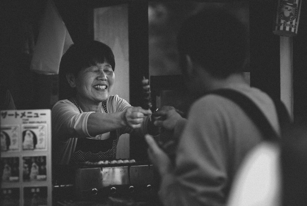japanese woman cafe smartphone evening