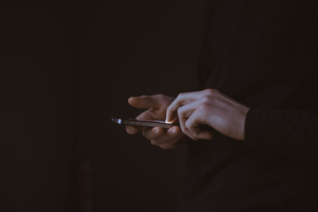 smartphone follow up message hesitation