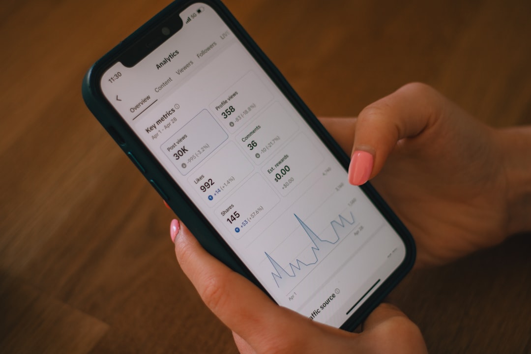 smartphone dating app statistics chart