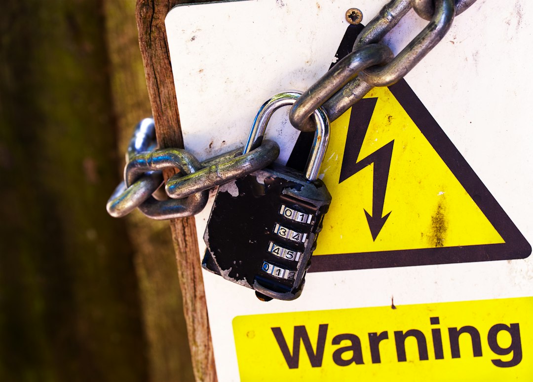 warning sign online safety security