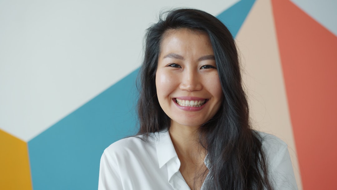 japanese woman smiling counseling meeting